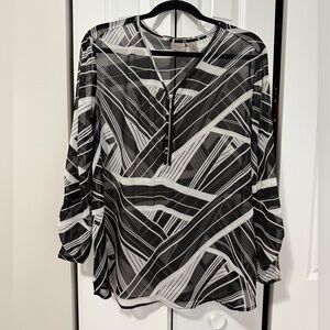 Chico’s Easywear Sheer 3/4 Sleeve Top (Size XL)